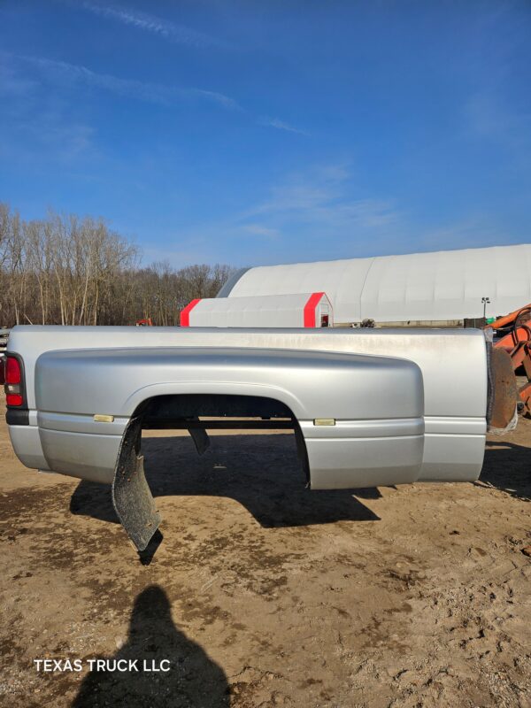 1994-2002 Dodge Ram 3500 2nd Gen Dually 8' Long Truck Bed