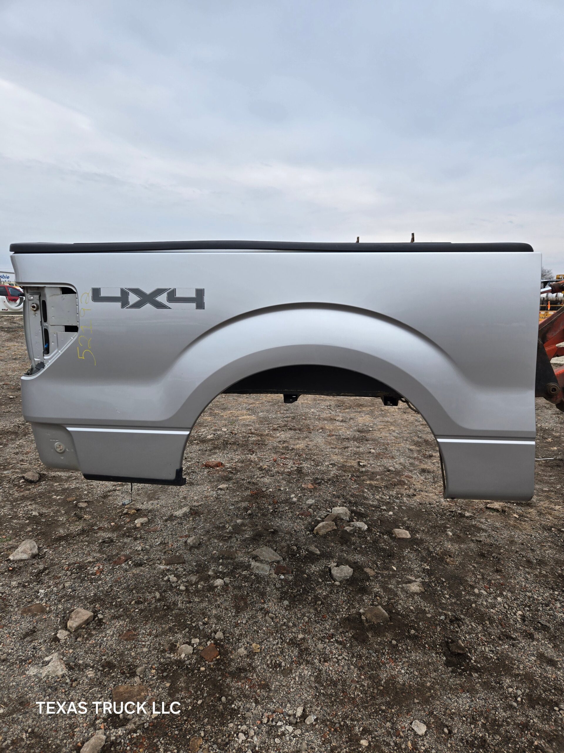 2009-2014 Ford F150 5' 6" Short Truck Bed