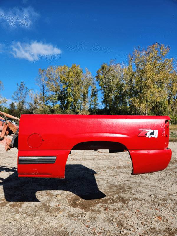 1999-2007 Chevrolet Silverado / GMC Sierra 1500 2500 3500 HD 6' 6" Short Truck Bed - Image 3