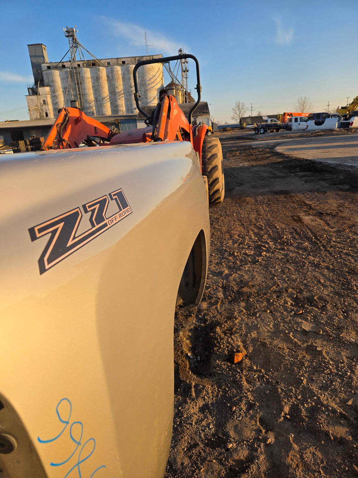 2007-2013 Chevrolet Silverado 1500 5' 8" Short Truck Bed - Image 5