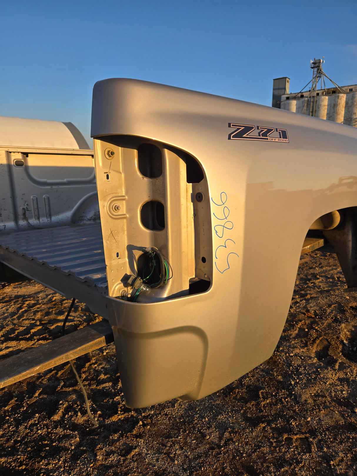 2007-2013 Chevrolet Silverado 1500 5' 8" Short Truck Bed - Image 20