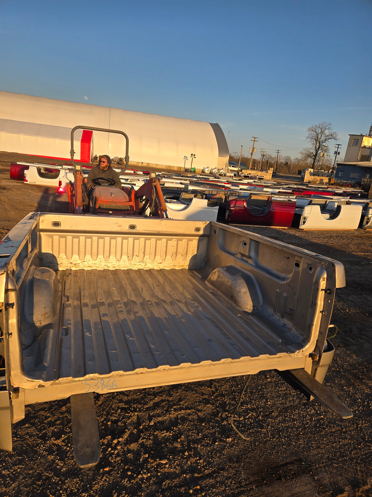 2007-2013 Chevrolet Silverado 1500 5' 8" Short Truck Bed - Image 9