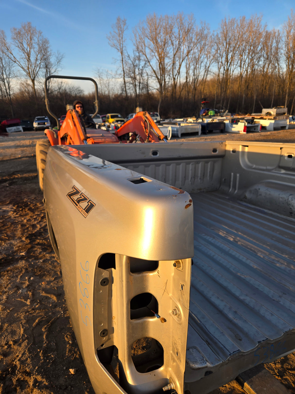 2007-2013 Chevrolet Silverado 1500 5' 8" Short Truck Bed - Image 4