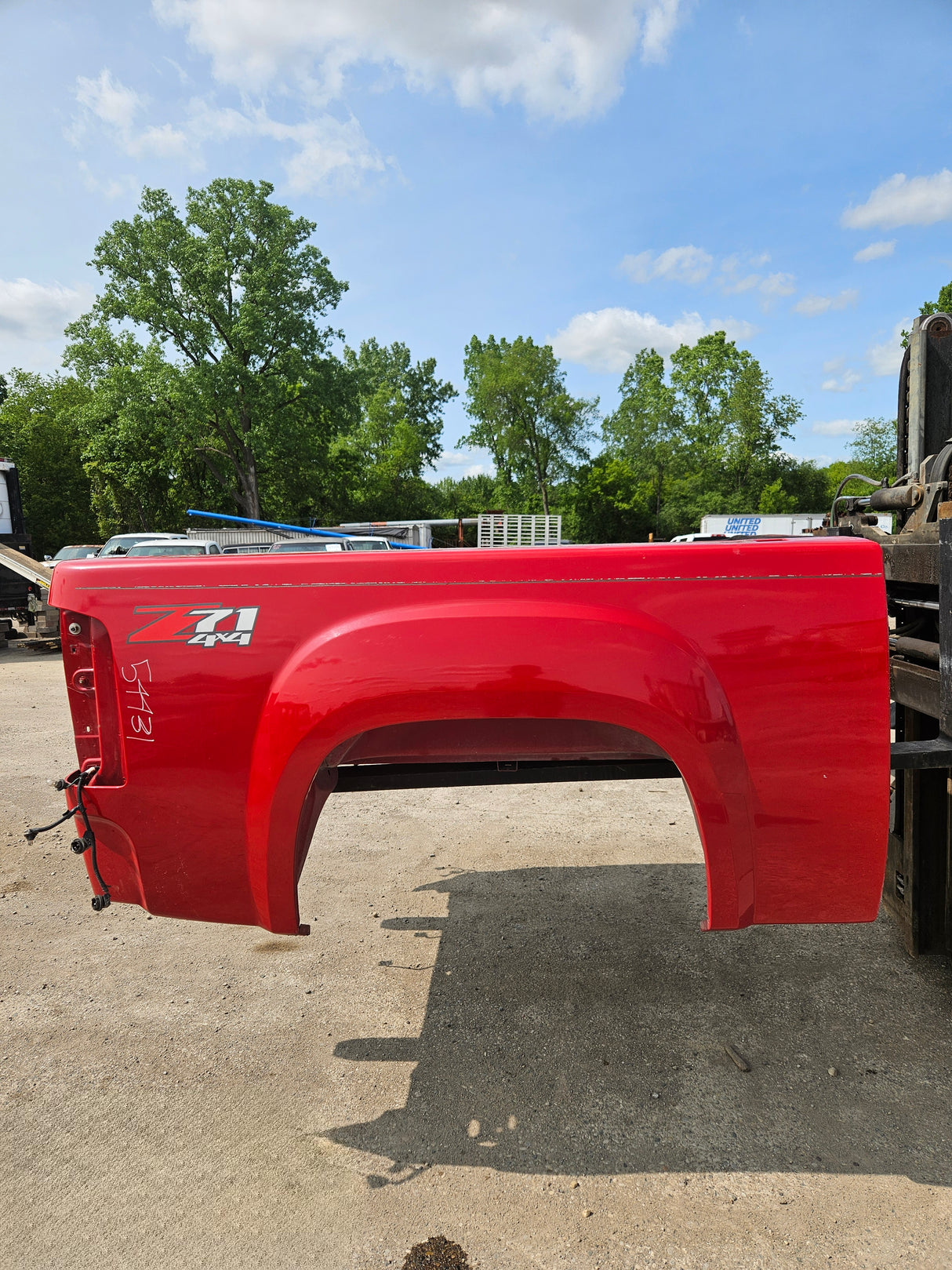 2007-2013 Chevrolet Silverado 1500 5' 8" Short Truck Bed - Image 2