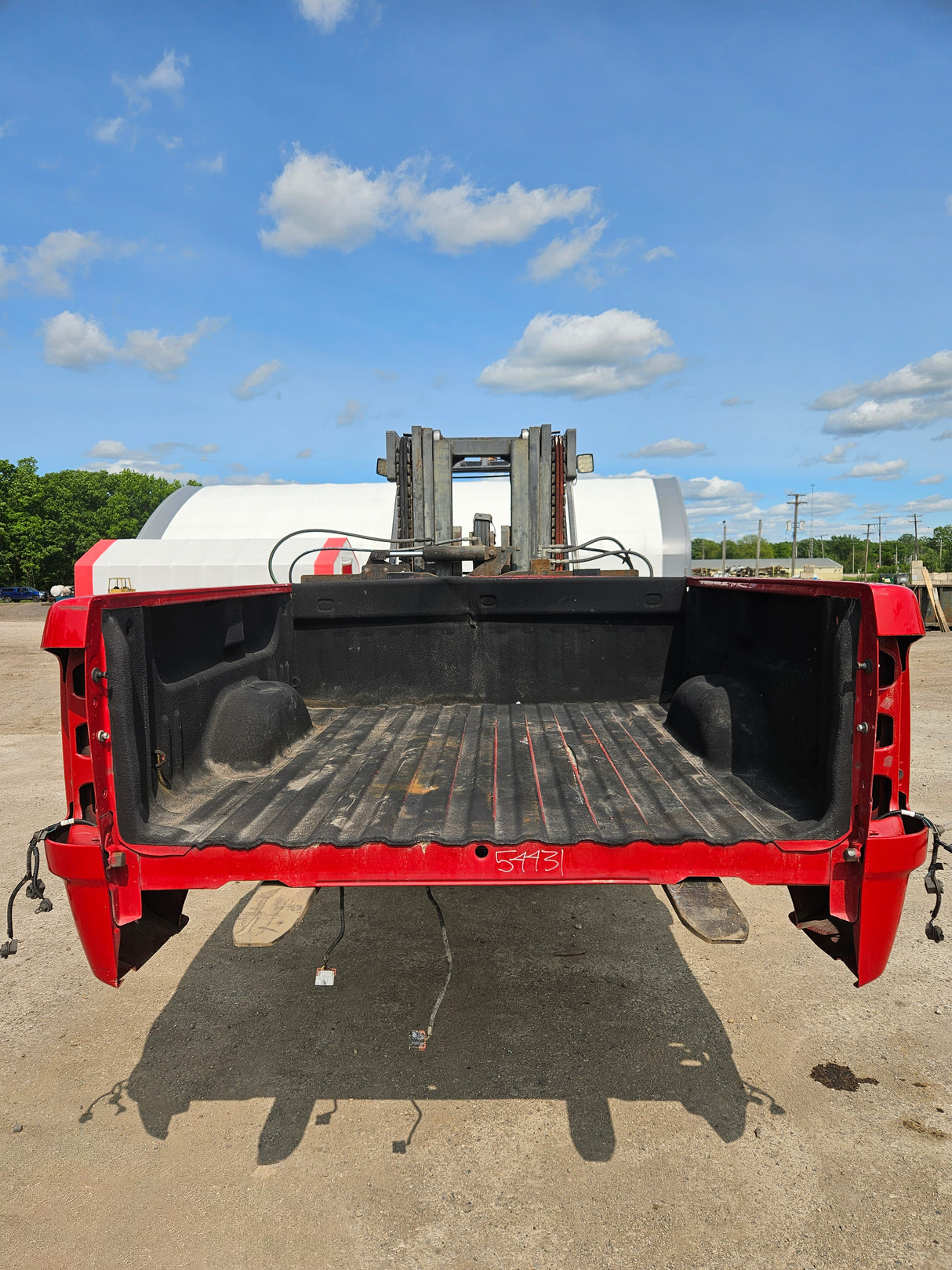 2007-2013 Chevrolet Silverado 1500 5' 8" Short Truck Bed - Image 4