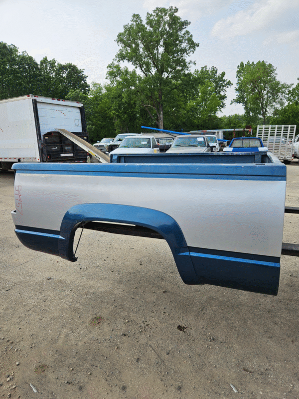 1988-1998 Chevrolet / GMC 1500 2500 3500 OBS 6' 6" Short Truck Bed - Image 3